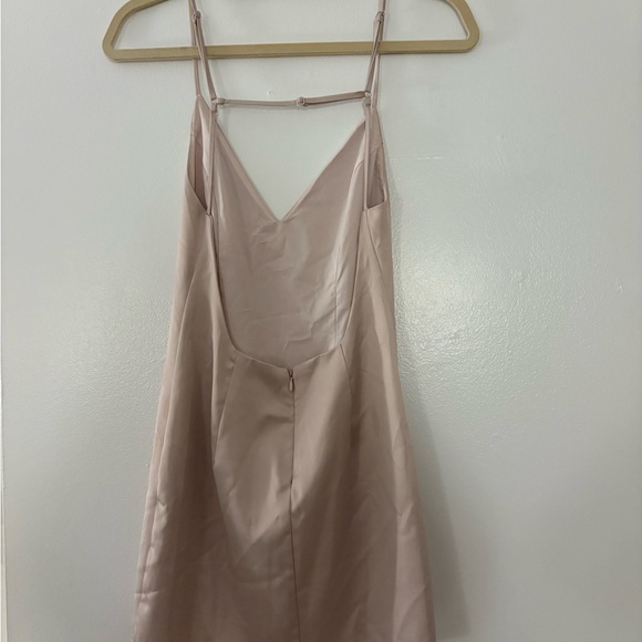 Superdown Nicole Satin Mini Dress | Blush Nude | Size XS - Picture 4 of 4